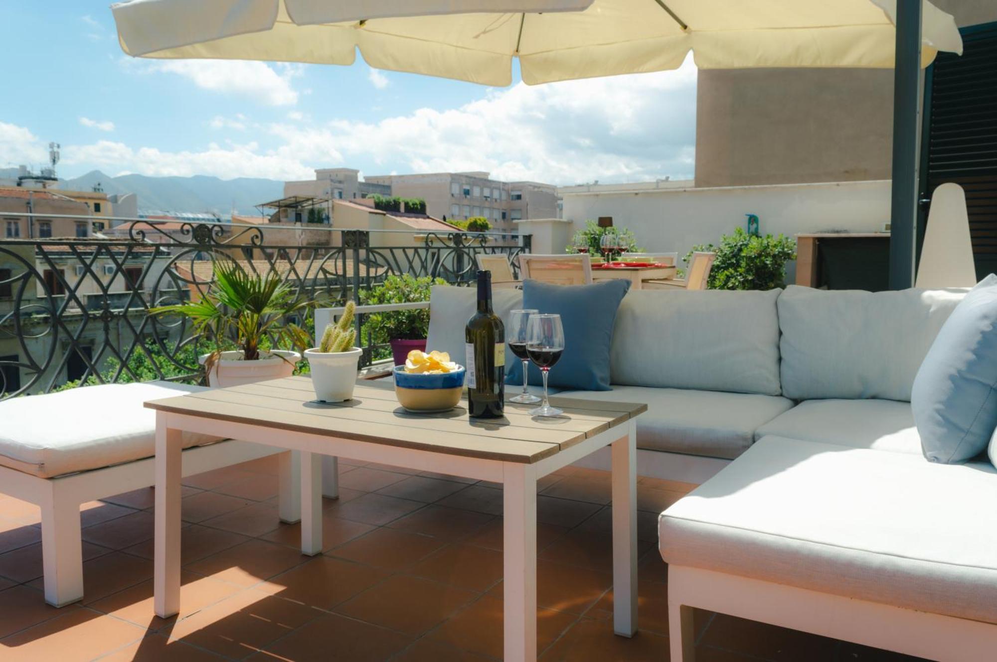 דירות פלרמו Terrazza Massimo מראה חיצוני תמונה